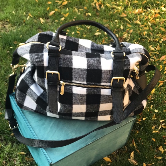 charming charlie weekender bag